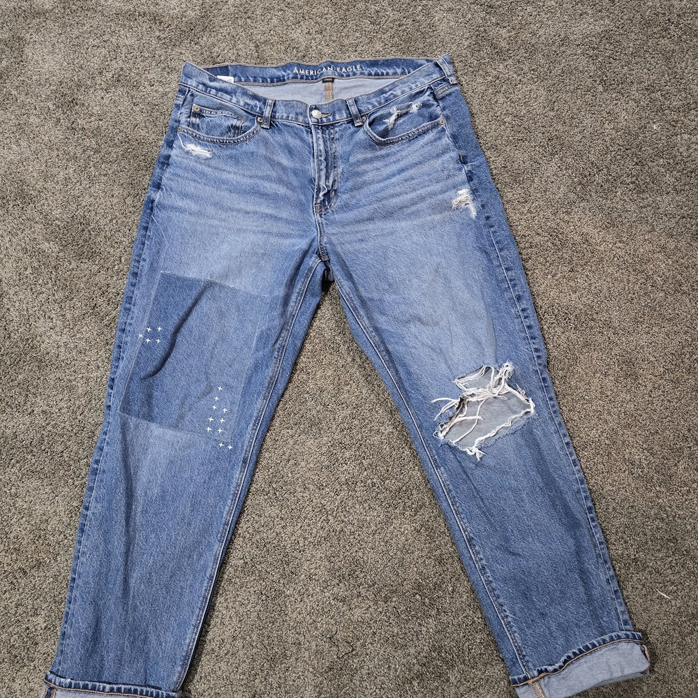 American Eagle Outfitters Blue Distressed Boyfriend Jeans